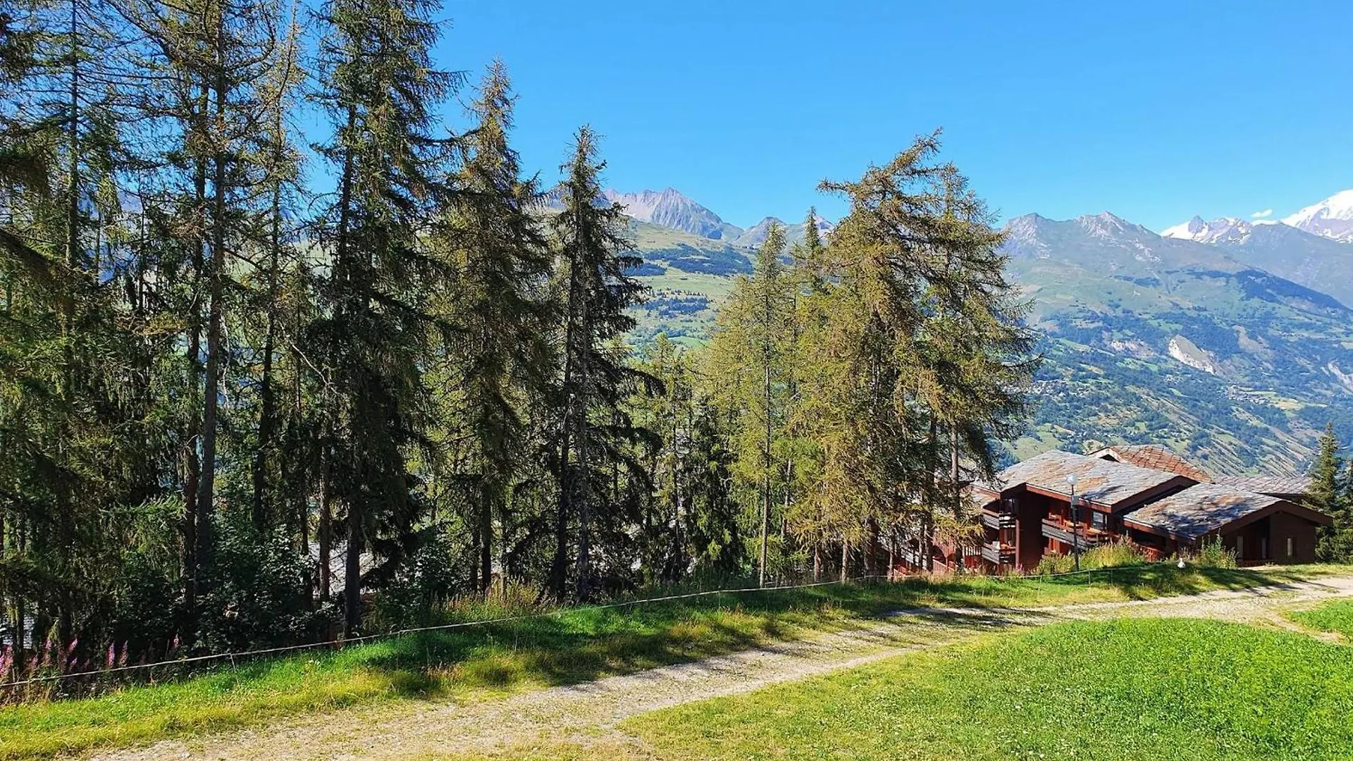 Apartment Charmant 2 Pieces A La Plagne Pour 4 Personnes Avec Balcon, Proche Pistes Et Commerces - Fr-1-353-44 France